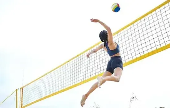 Volleyball Spike